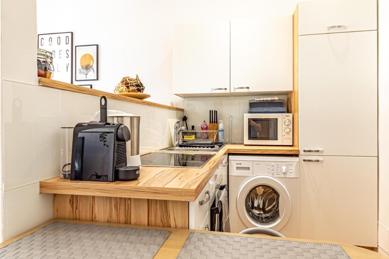 Cozy + Trendy By Jr City Apartments Вена Экстерьер фото